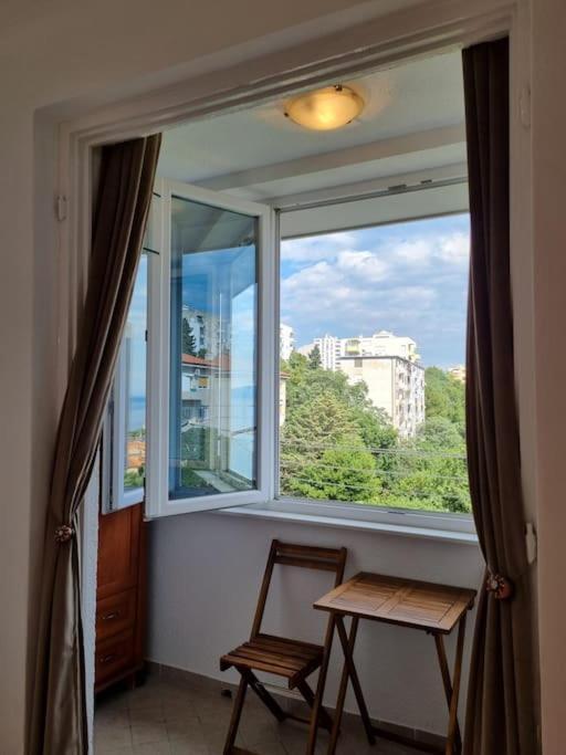 Apartman Luka Rijeka Exterior photo